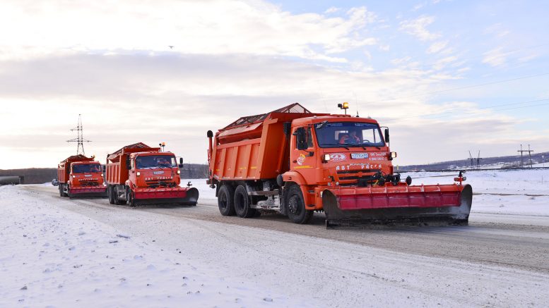 В Самарской области из-за метели и плохой видимости ограничили движение на федеральной автодороге