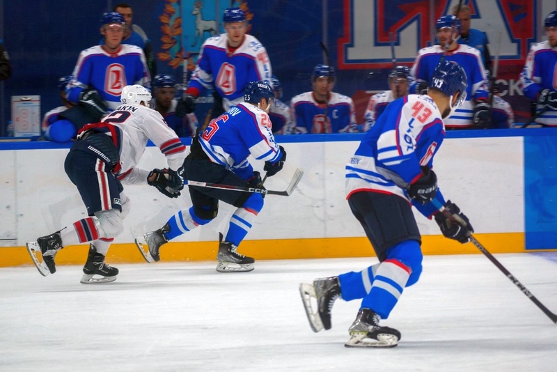 Хоккейная "Лада" сыграет с лучшими командами восточной зоны КХЛ 
