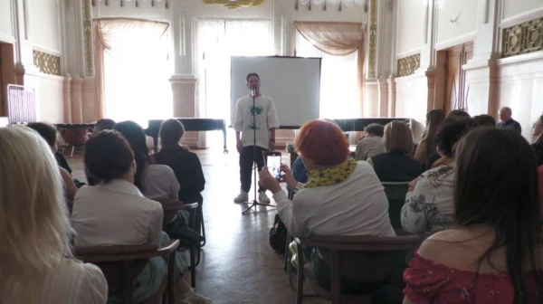 Актер театра и кино Антон Шагин встретился с самарскими студентами