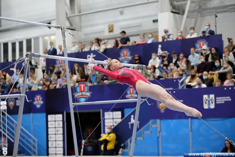 Гимнасты из Тольятти и Самары выступили на Кубке России