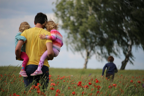 День семьи отмечают в России 15 мая