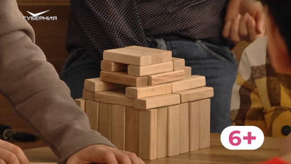 Жители Отрадного стали участниками турнира "Семейная игротека"