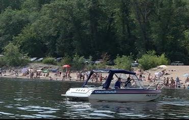 Инспекторы ГИМС проверили закрытый новокуйбышевский пляж