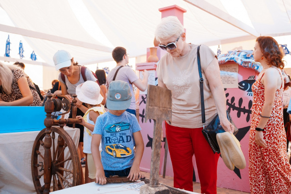 Все на самарскую набережную: публикуем пятничную программу "ВолгаФеста"