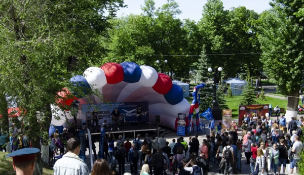 Стала известна программа субботнего Фестиваля прессы в Струковском саду
