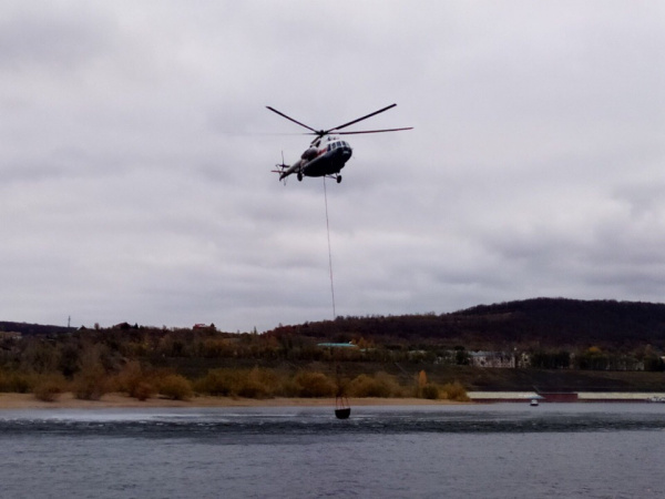В Самаре 400 человек тушат лесной пожар
