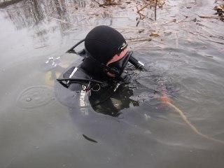 Спасатели обнаружили тело рыбака, пропавшего в районе острова Муравьиный