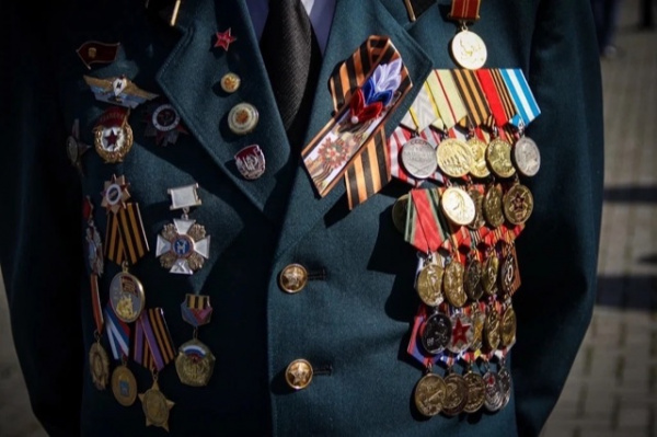 Российская авиакомпания будет бесплатно перевозить ветеранов ВОВ в честь Дня Победы