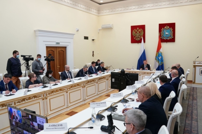 Губернатор Дмитрий Азаров проводит расширенное заседание Совета по межнациональным отношениям