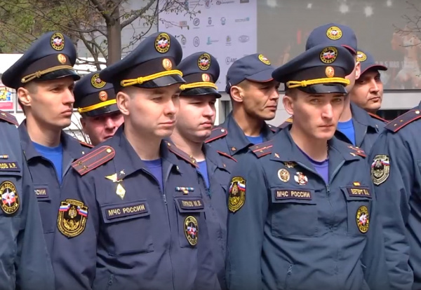 В Самаре наградили сотрудников пожарной охраны