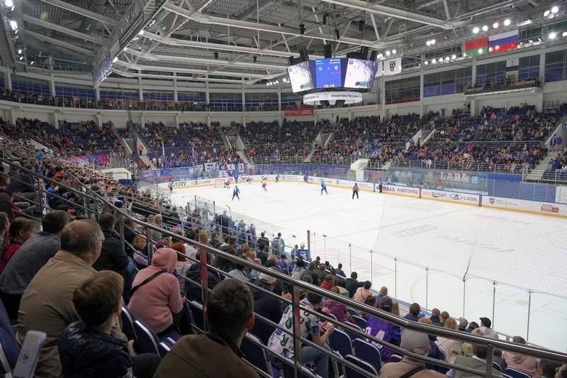 Тренерский штаб хоккейной "Лады" подписал официальные контракты 