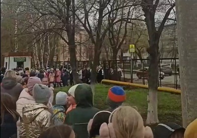 В Самаре днем 22 апреля эвакуировали школу на Волгина