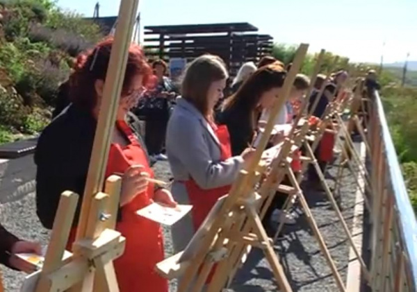 На Вертолетной площадке открылась выставка работ самарских художников