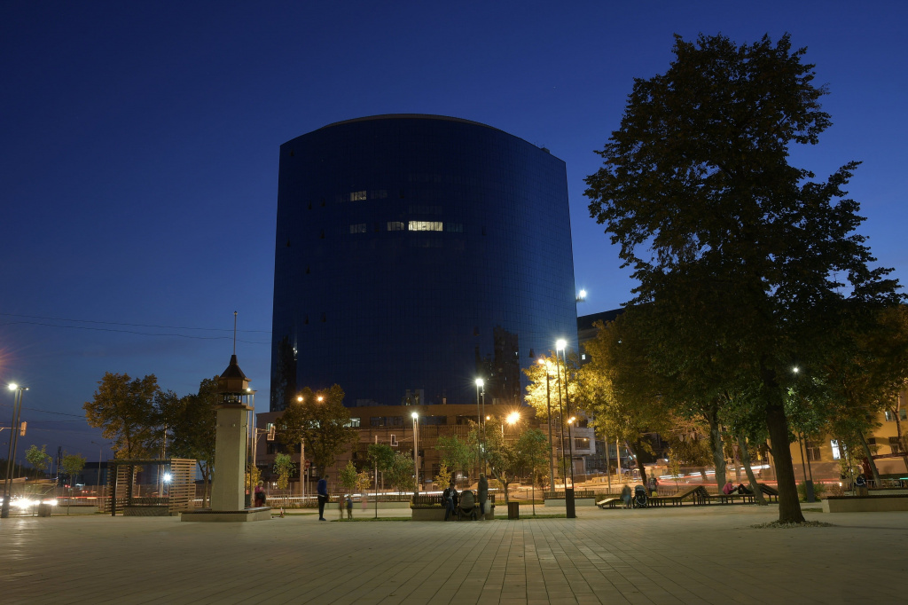 крымская площадь савельев3.jpg