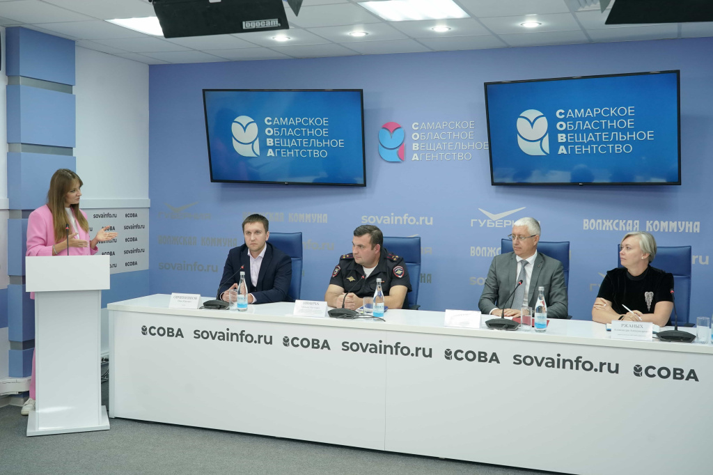 Андрей Савельев_-min.JPG