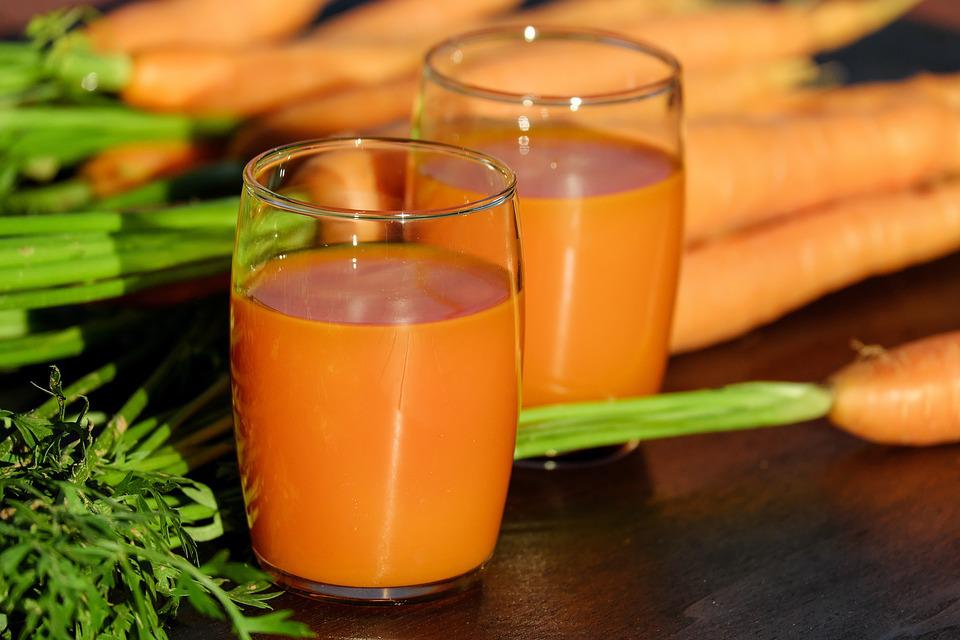 carrot-juice-1623079_960_720.jpg