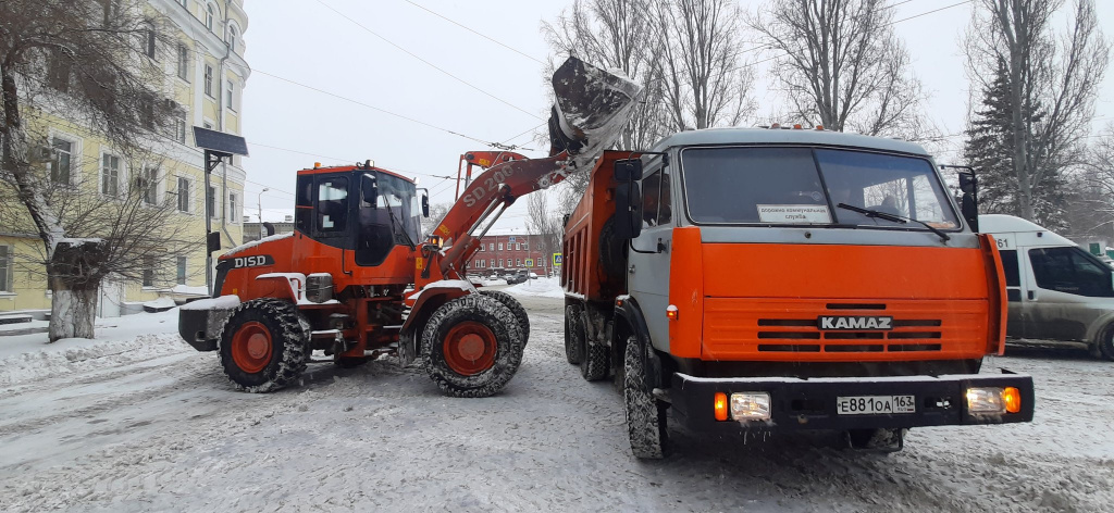 1 Ефремов Питт.jpg