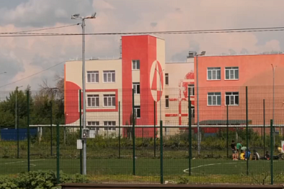 Вице-губернатор - руководитель администрации губернатора Дмитрий Яковлев оценил ход строительства ФОКа в Смышляевке