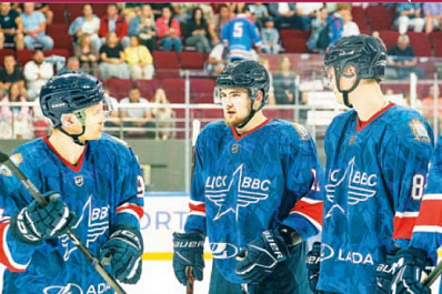 "Летчики" проиграли в стартовом матче чемпионата "Крыльям"