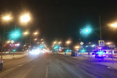 В Самаре 18-летний лихач на "Весте" опрокинул машину скорой помощи с пациентом