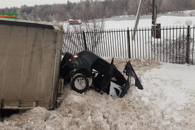 Ребенок и двое взрослых погибли в ДТП под Самарой 7 февраля