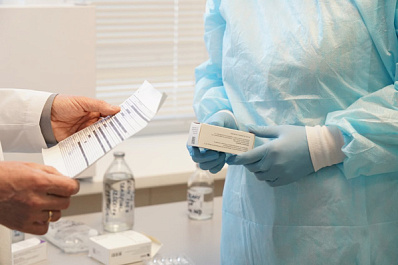 Врачи удалили пациенту огромную опухоль весом 4 кг