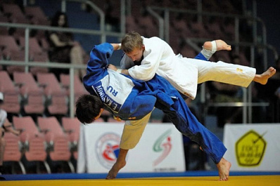 Дзюдоисты из Самарской области поднялись на пьедестал почета на чемпионате ПФО