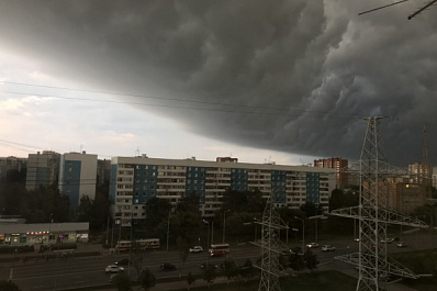 На Самарскую область 2 июля обрушатся ураганный ветер и град