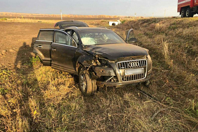 Вышла из маршрутки и попала под Audi: в Самарской области насмерть сбили женщину