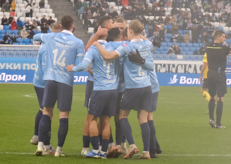 "Крылья Советов" на домашнем поле одержали победу над "Ростовом"