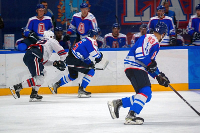  Хоккейная "Лада" сыграет с обладателями Кубка Гагарина