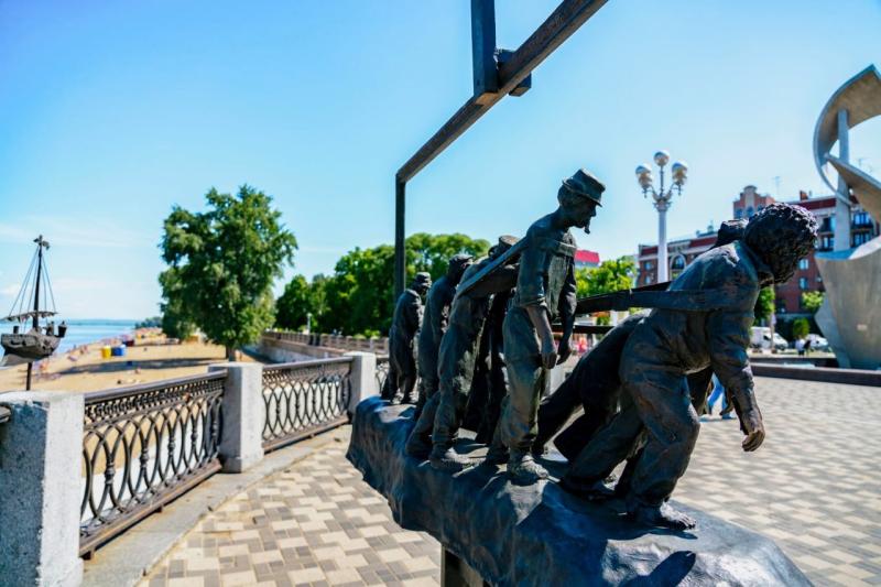 В Самару привезут картину Репина "Бурлаки на Волге"