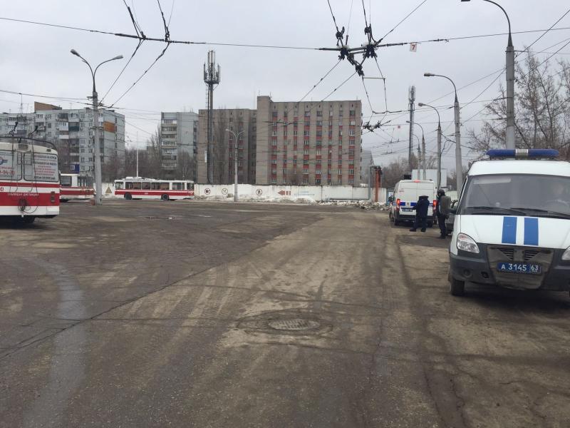 ФСБ провела учения по освобождению заложников в Самаре