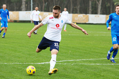 "Крылья" разгромили "Сочи" на сборе в Турции