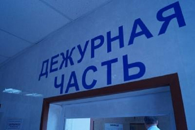 В Сызрани мужчина лишился телефона после дружеских посиделок