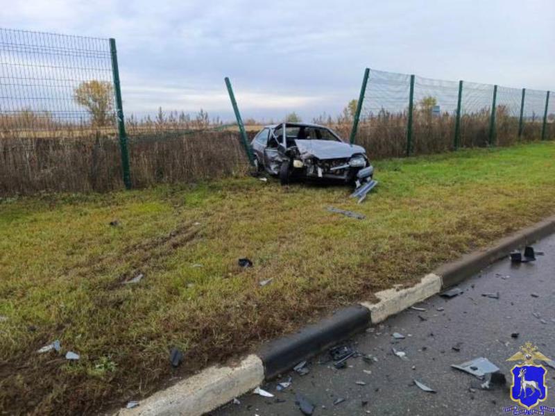 В Самарской области пенсионерка на "пятерке" врезалась в КамАЗ