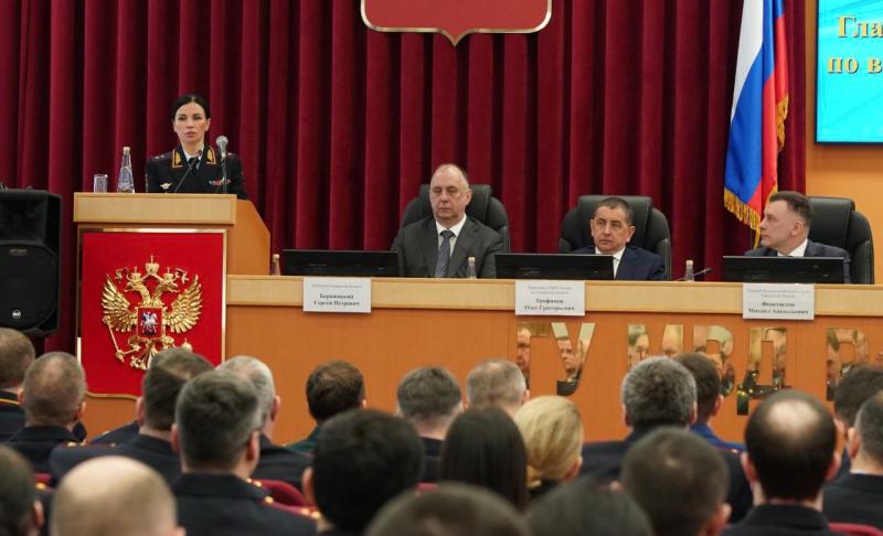 Уровень доверия жителей к полиции остается высоким: в ГУ МВД подвели итоги работы в 2024 году