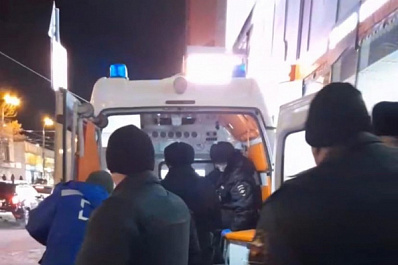 В Самаре голый хулиган забежал в хинкальную вечером 23 ноября