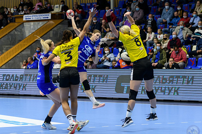 Участник гандбольной Лиги чемпионов уступил в Тольятти 