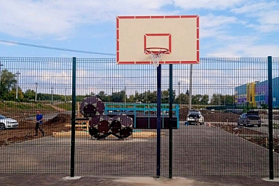 В похвистневском Парке ветра возводят спортивные объекты 