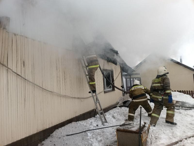В Самарской области 4 марта загорелся частный жилой дом  