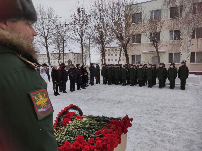 В Самаре открыли памятник участникам специальной военной операции