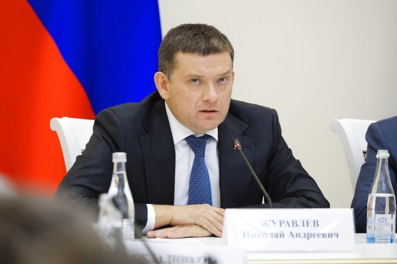 Губернатор Вячеслав Федорищев принял участие в работе Комитета СФ по бюджету в Самаре