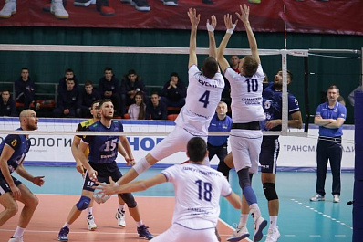 Волейбольная Нова разгромила Ярославича в матче Суперлиги в Самаре