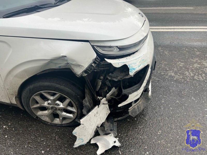 В Самаре "четырнадцатая" разбилась о тягач Sitrak