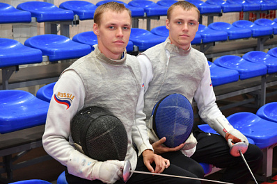 Самарские рапиристы братья Бородачевы выступят на чемпионате мира