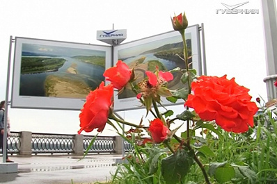 Фотовыставка Волги с высоты птичьего полета переехала на Красноармейский спуск набережной