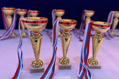 В Самаре более 900 спортсменов-танцоров из разных регионов соревнуются в мастерстве на Кубке губернатора