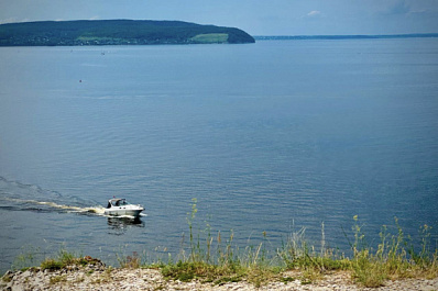 У жителя Самарской области отобрали права на управление катером