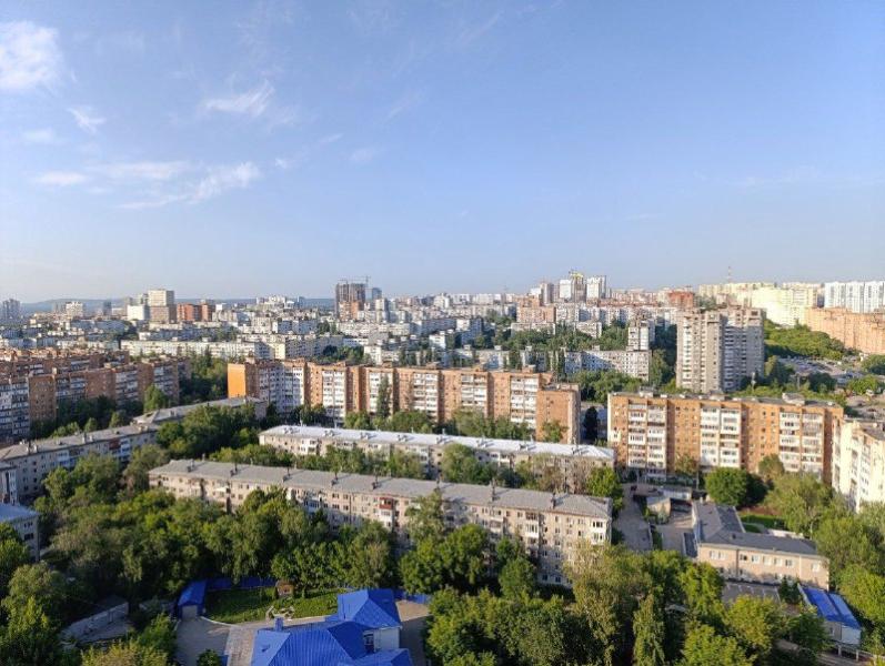 В Самаре на улице Свободы обустраивают новый тротуар